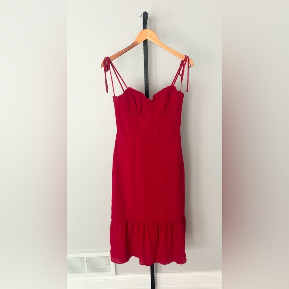 Socialite Corset Midi Dress in Red - Picture 2 of 5